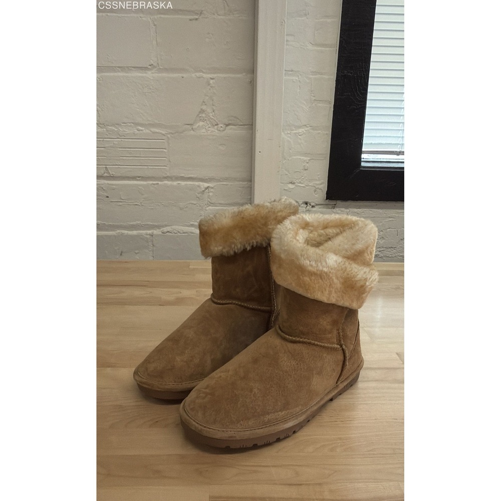 Lamo‎ Essential Chestnut Tan Sheepskin Style Suede Boots Women's Size 8